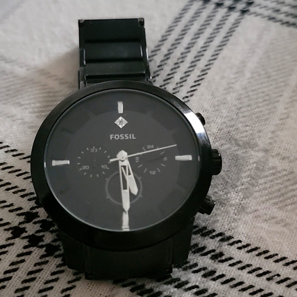 Fossil watch great shape new battery